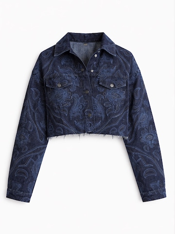 IT'S BASIC Tussenjas 'Rhinestone Printed Denim Jacket' in Blauw: voorkant