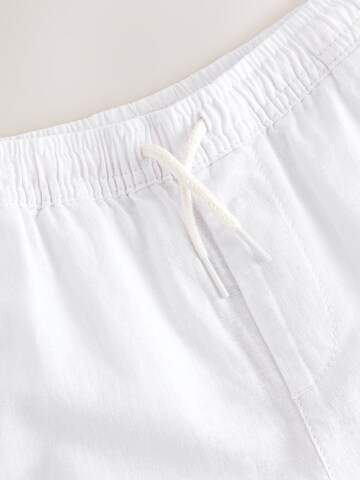 Regular Pantaloni de la Next pe alb
