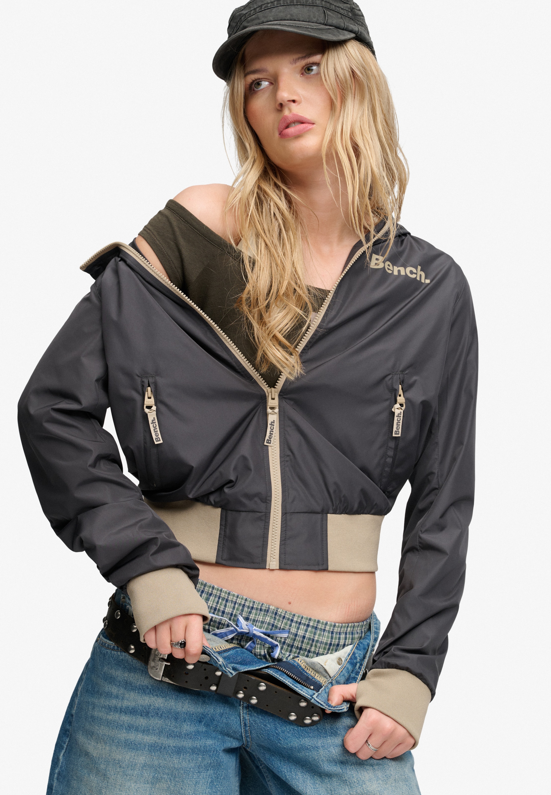 Veste mi-saison 'Bench X Superdry & Co' Superdry & Co en gris : devant