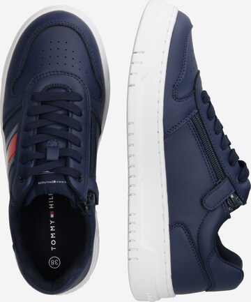 TOMMY HILFIGER Trainers in Blue