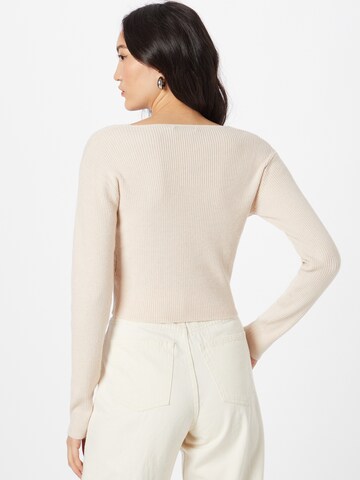 ABOUT YOU Sweater 'Leah' in Beige