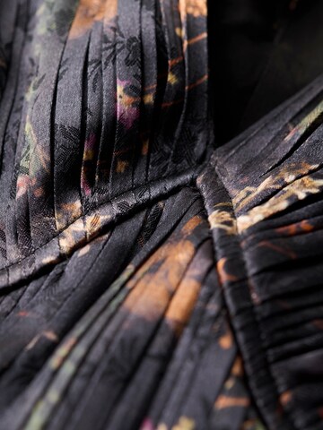 Superdry Kleid in Schwarz