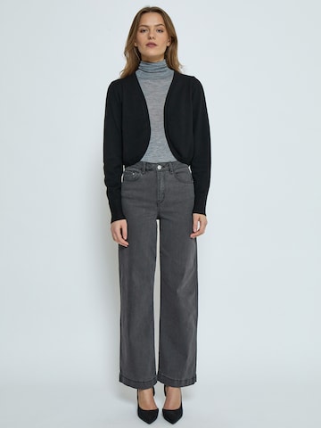 Peppercorn Bolero 'Dina in Schwarz