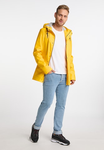 MO Weatherproof jacket in Yellow