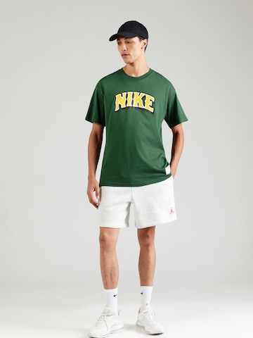Nike Sportswear T-Shirt 'BBALL DUNK' in Grün
