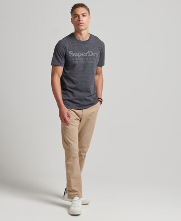 Superdry T-shirt i grå