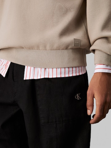Regular Pantalon à pince Calvin Klein Jeans en noir