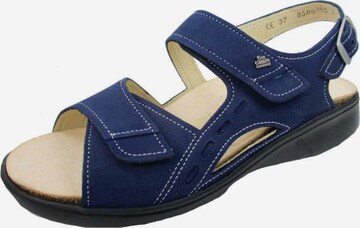 Finn Comfort Sandals in Blue: front