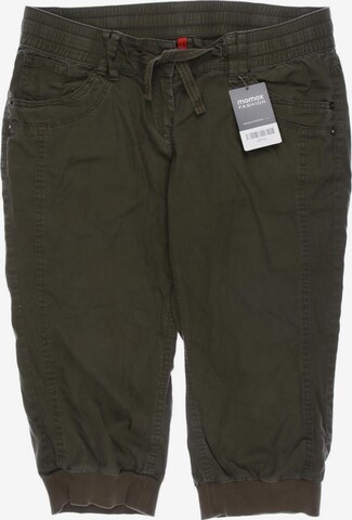 QS Shorts in M in Green: front