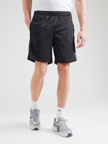 Nike Sportswear Szabványos Nadrág - fekete: elől