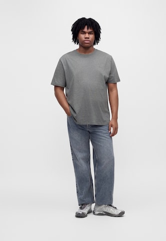 Tricou de la s.Oliver pe gri