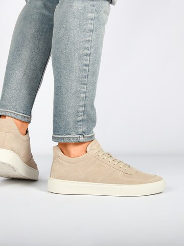BLACKSTONE Låg sneaker 'Crag Ragner CG181' i beige