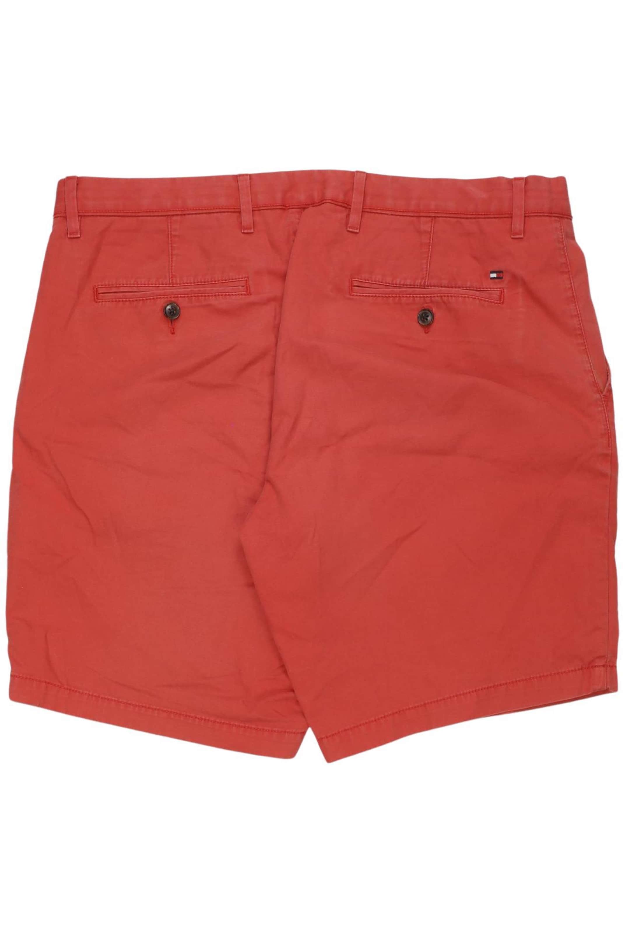 TOMMY HILFIGER Shorts 36 in Rot