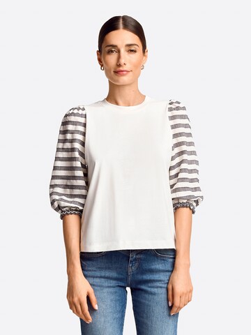 Rich & Royal - Blusa em branco: frente