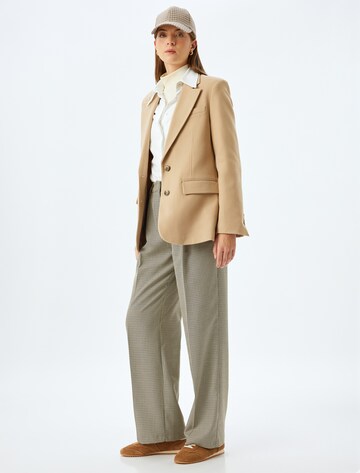 Koton Regular Pleat-front trousers in Brown