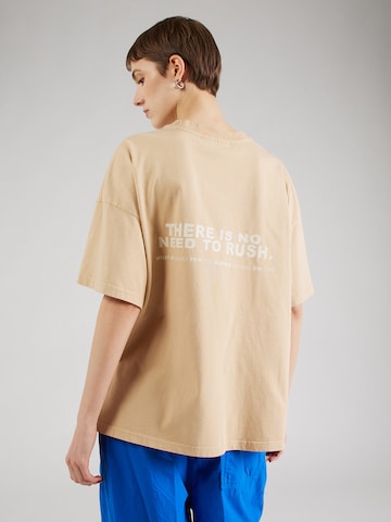 T-shirt 'PALUMA' Pegador en beige