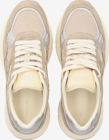 Sneaker bassa di GANT in beige