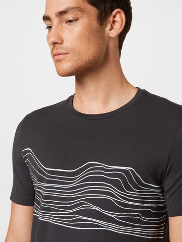 ARMEDANGELS T-Shirt 'JAAMES SOUND WAVES' (GOTS) in Grau