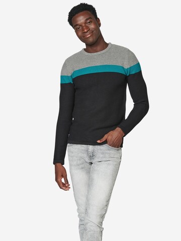 Pull-over KOROSHI en noir : devant