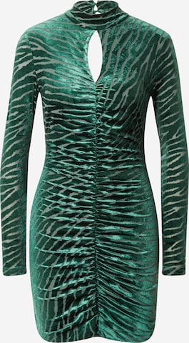 Robe Warehouse en vert : devant