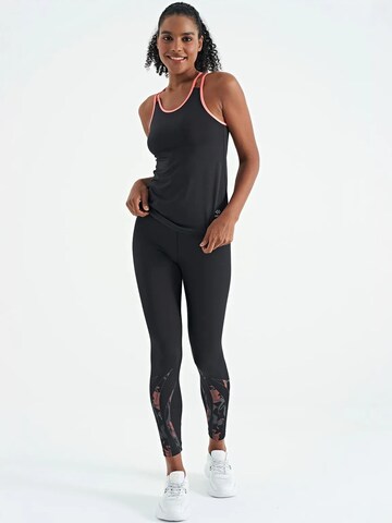 Tommy Life Top in Black