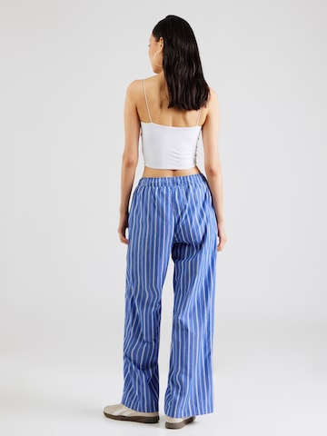 Gina Tricot Loosefit Kalhoty – modrá