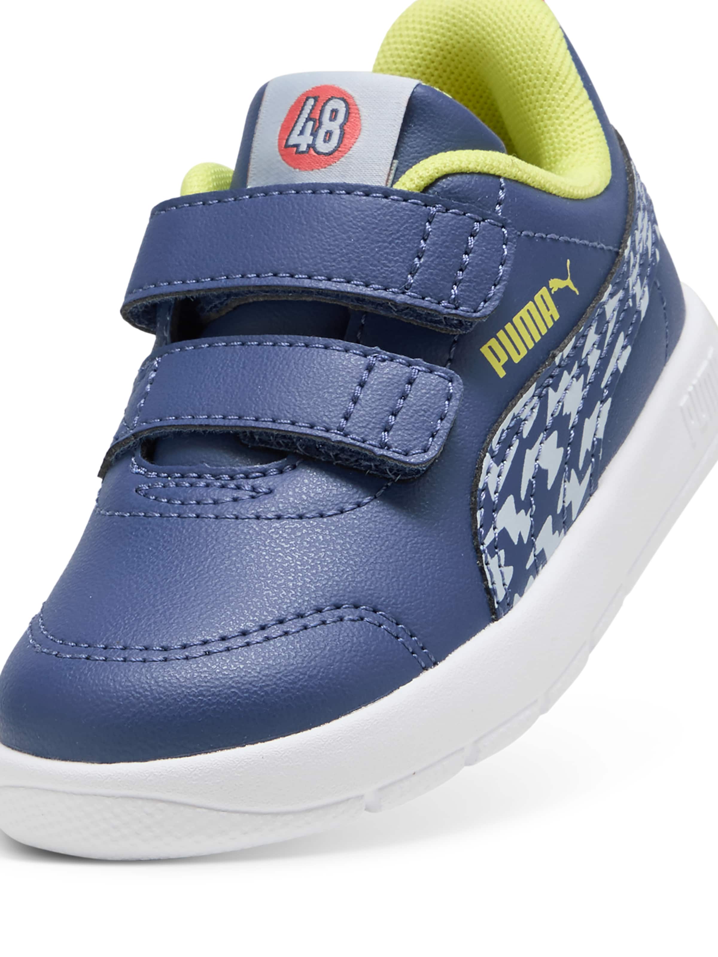 PUMA Sneakers 'Courtflex V3 Poised 2 Race' in Blauw
