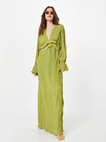 Rochie de la Nasty Gal pe verde