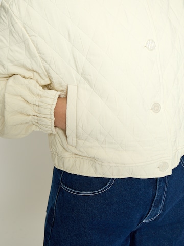 Peppercorn - Casaco meia-estação 'Marley ' em bege