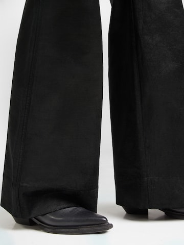 juoda & Other Stories Kliošinis Kelnės