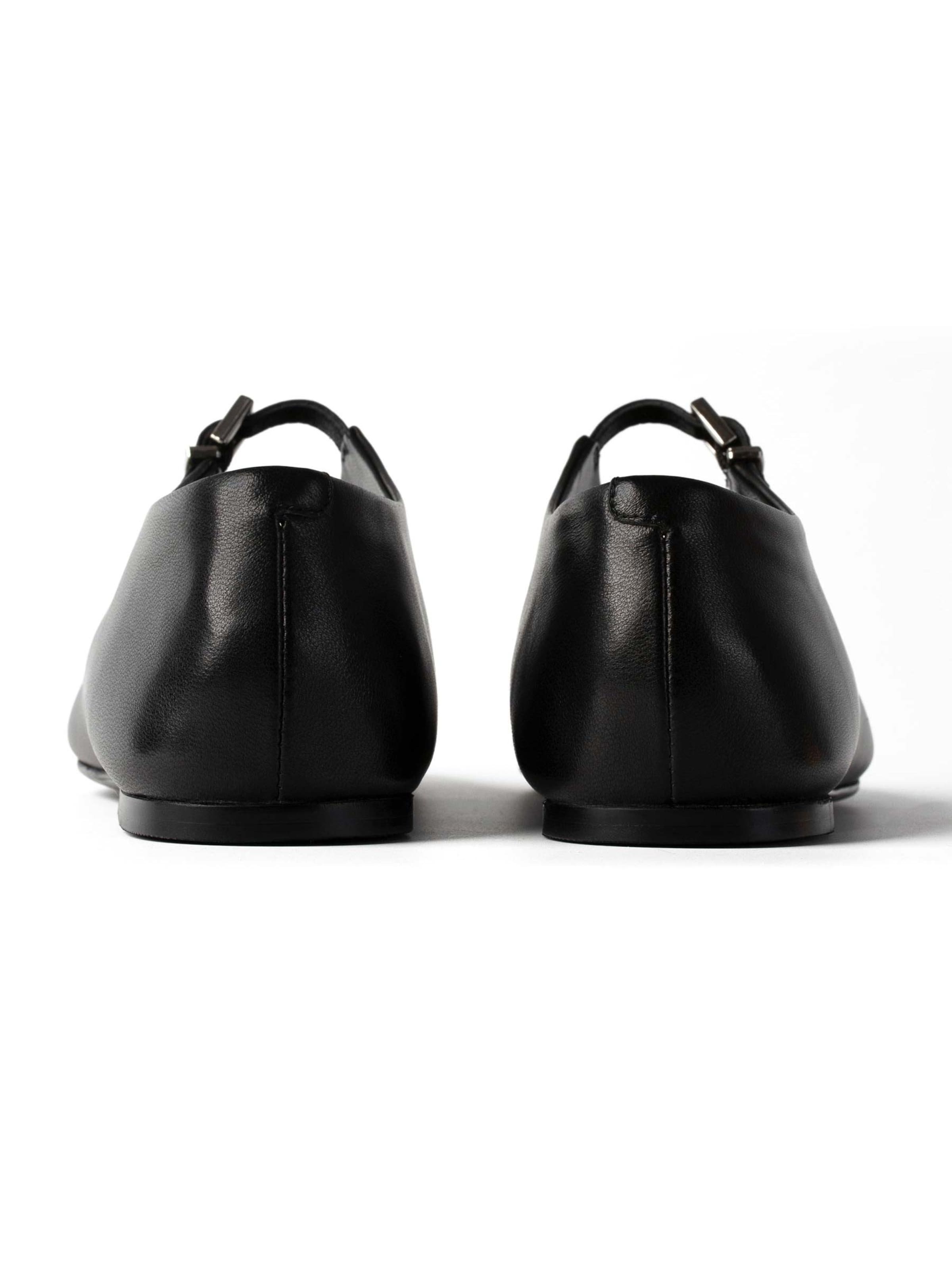 L37 HANDMADE SHOES Slip-ons 'MIDNIGHT CAROUSEL' in Black