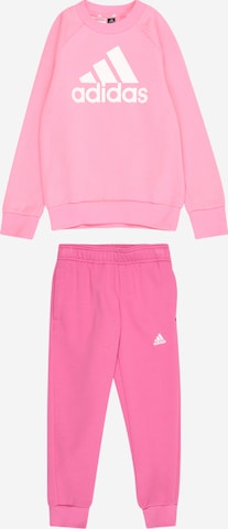 ADIDAS SPORTSWEAR Træningsdragt 'Essentials Logo Fleece' i pink: forside