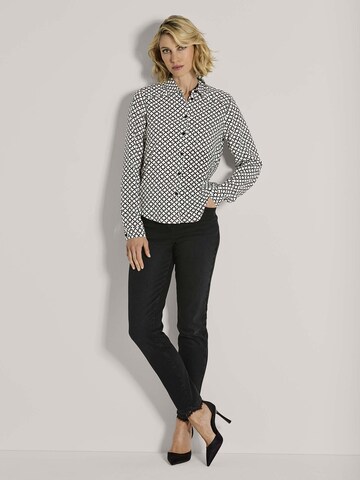 MADELEINE Bluse in Schwarz