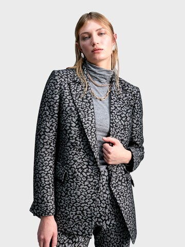 Lola Casademunt Blazer i grå: forside