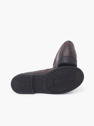 Chaussure basse Pisamonas en marron