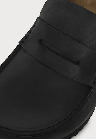 BIRKENSTOCK Μιούλ 'Naples' σε μαύρο