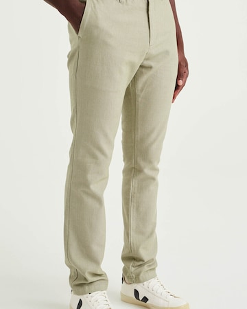 WE Fashion Regular Chino in Groen: voorkant