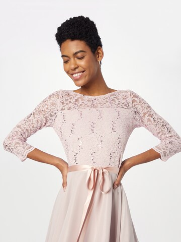 Robe de cocktail SWING en rose