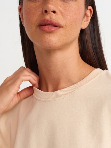 Dilvin T-Shirts in Beige