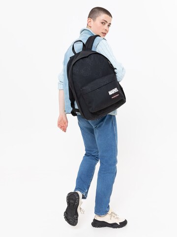 EASTPAK - Mochila 'OUT OF OFFICE' em preto