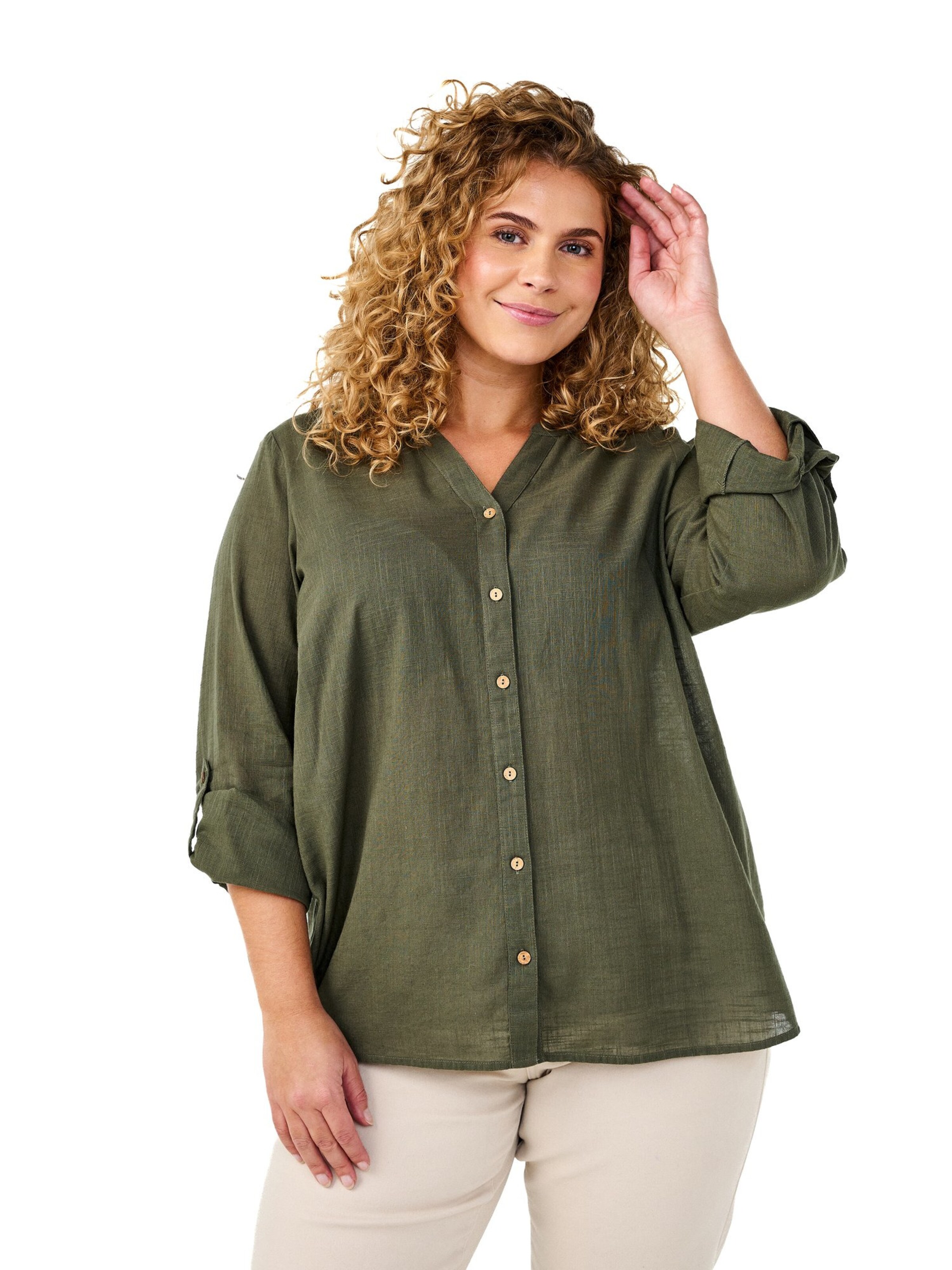 Camicia da donna 'CANANNA' di Zizzi in verde: frontale