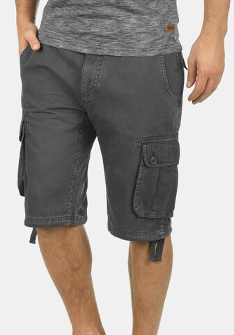 !Solid Regular Cargo trousers 'Vizela' in Grey: front