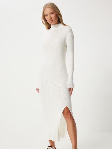 Happiness İstanbul Kleid in Beige: Vorderseite