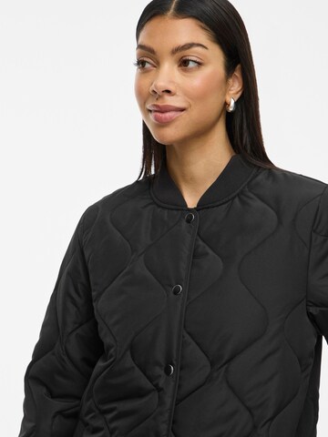 Cappotto di mezza stagione 'VITate' di VILA in nero
