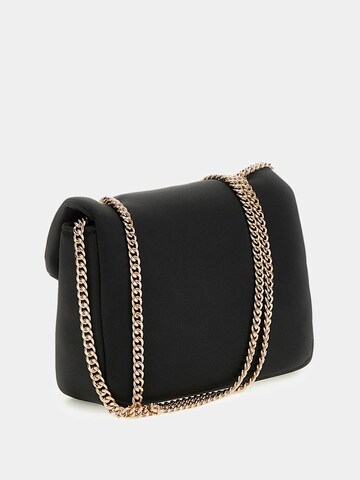 GUESS Umhängetasche 'Prue' in Schwarz