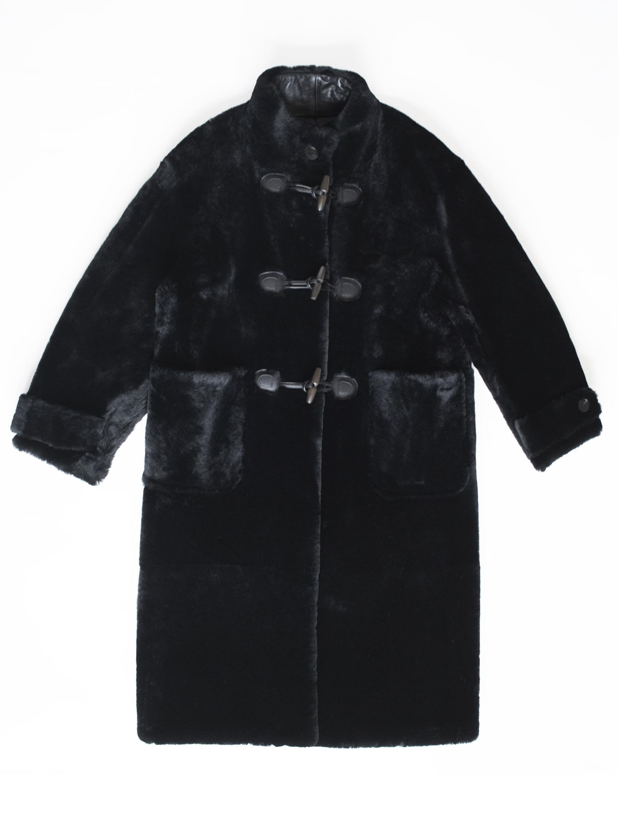 Just things we like Winter Coat 'Saki' in Black: front