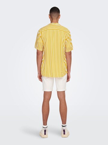 Only & Sons Comfort fit Koszula 'Wayne' w kolorze żółty