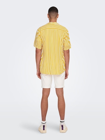 Comfort fit Camicia 'Wayne' di Only & Sons in giallo