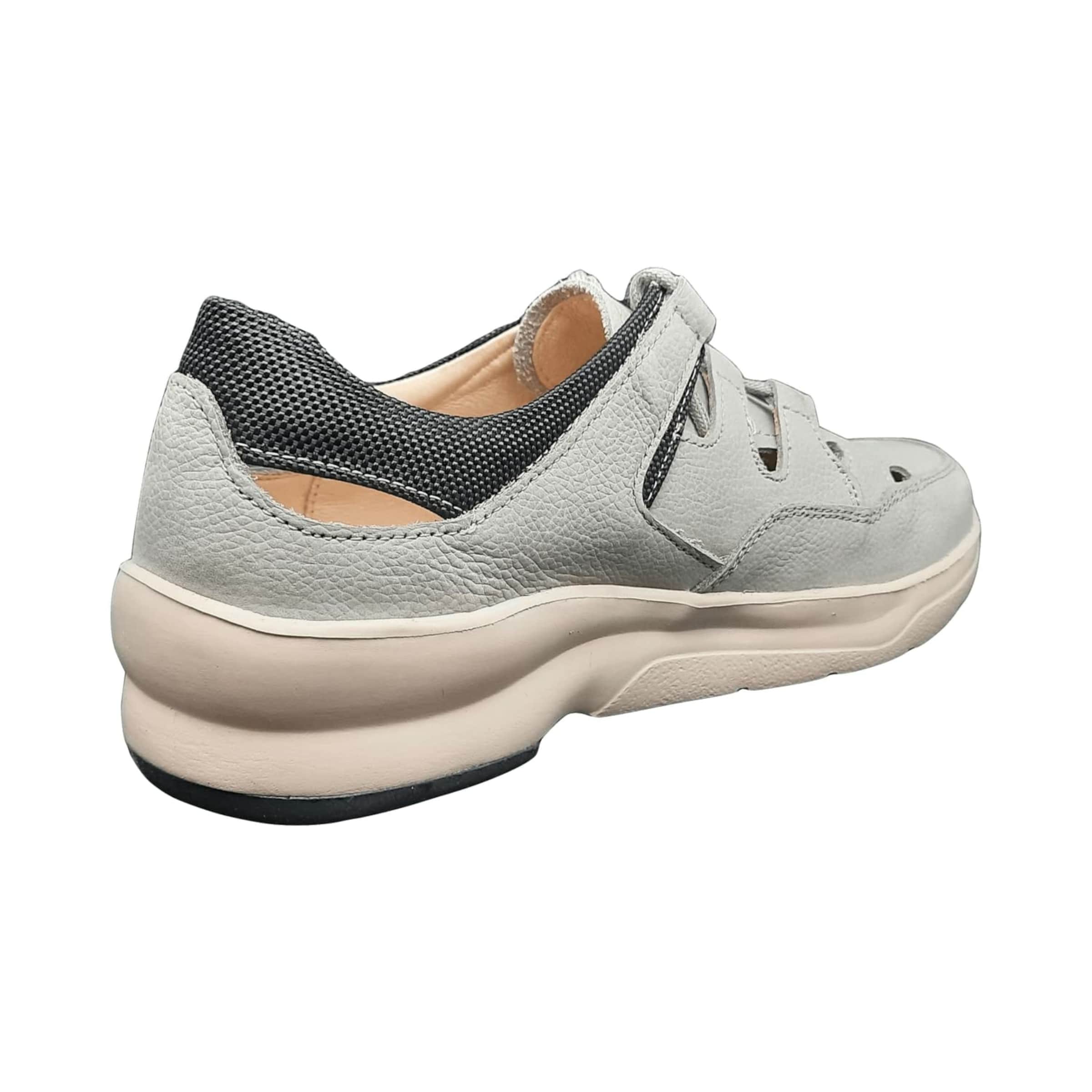 Wolky Sneakers in Grey