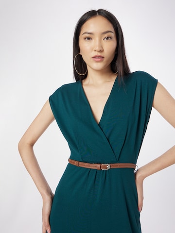 Robe 'Lil' ABOUT YOU en vert